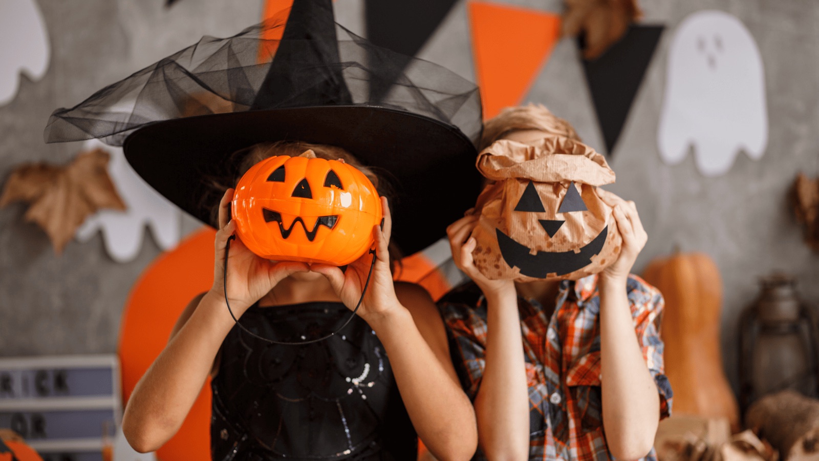 Spine-Chilling Halloween at Urgent Care Chiropractic – Because Good Health is No Trick!